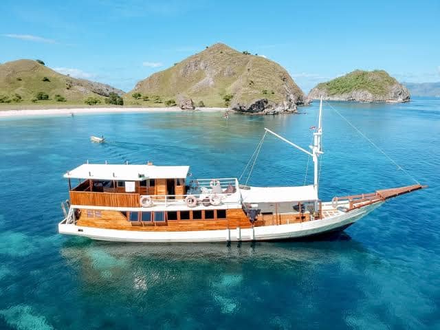 Komodo-Tour-package