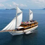 komodo boat tour 3 days 2 nights luxury